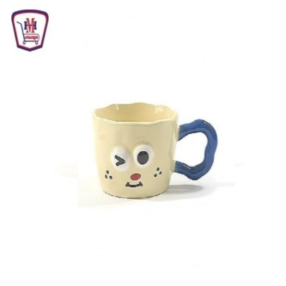 مج بورسلين مجسم عيون فى علبه من موسى | تسوّق أونلاين