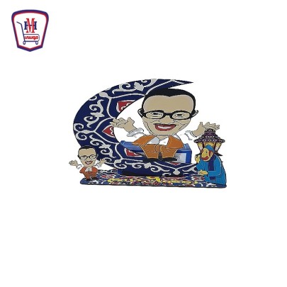 ستاند خشب شخصيات مجسمه كبير