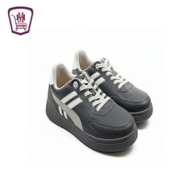 كوتشى حريمى موديل NR 204